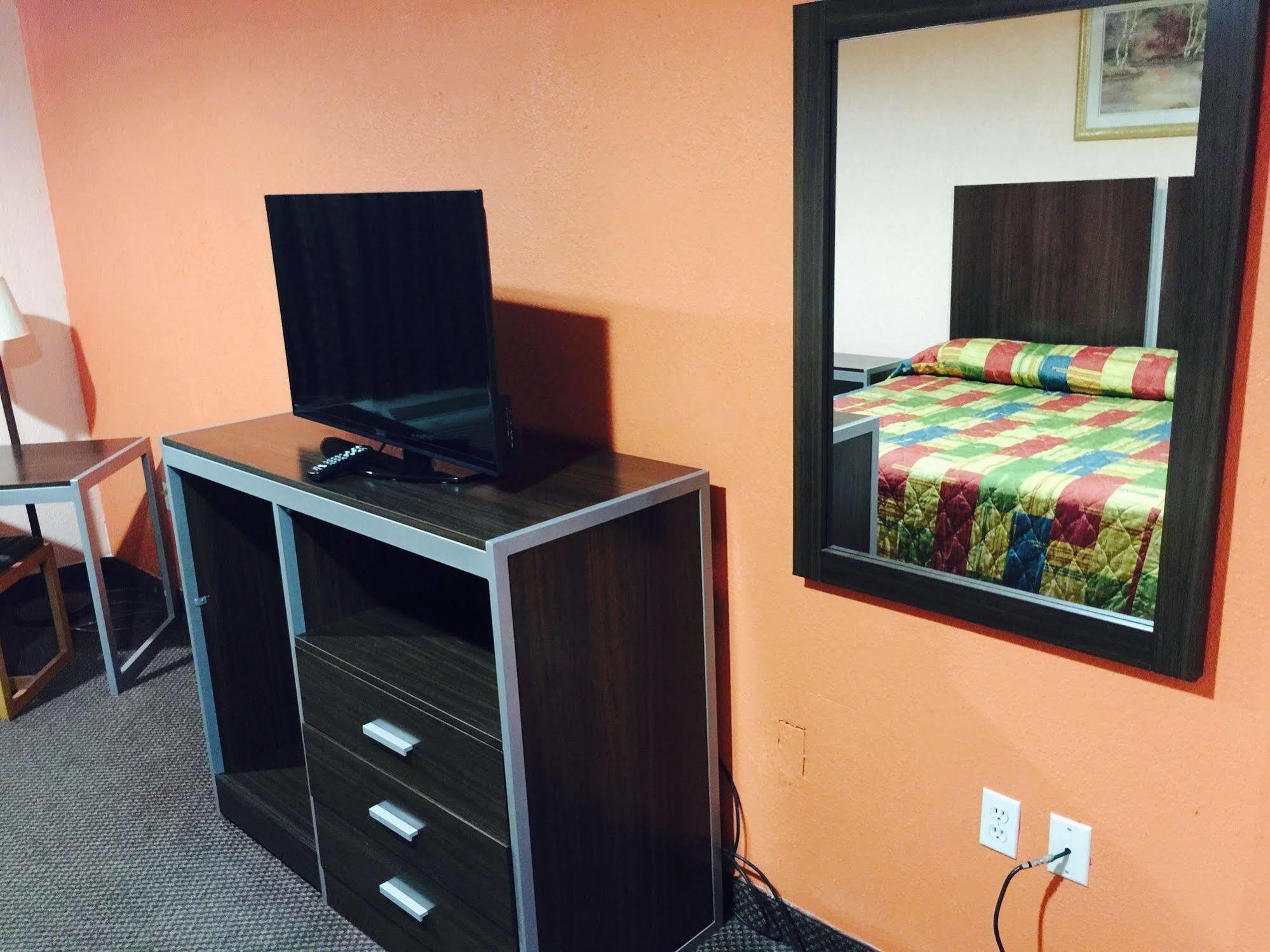 Scottish Inn & Suites Hobby Airport Houston Eksteriør billede
