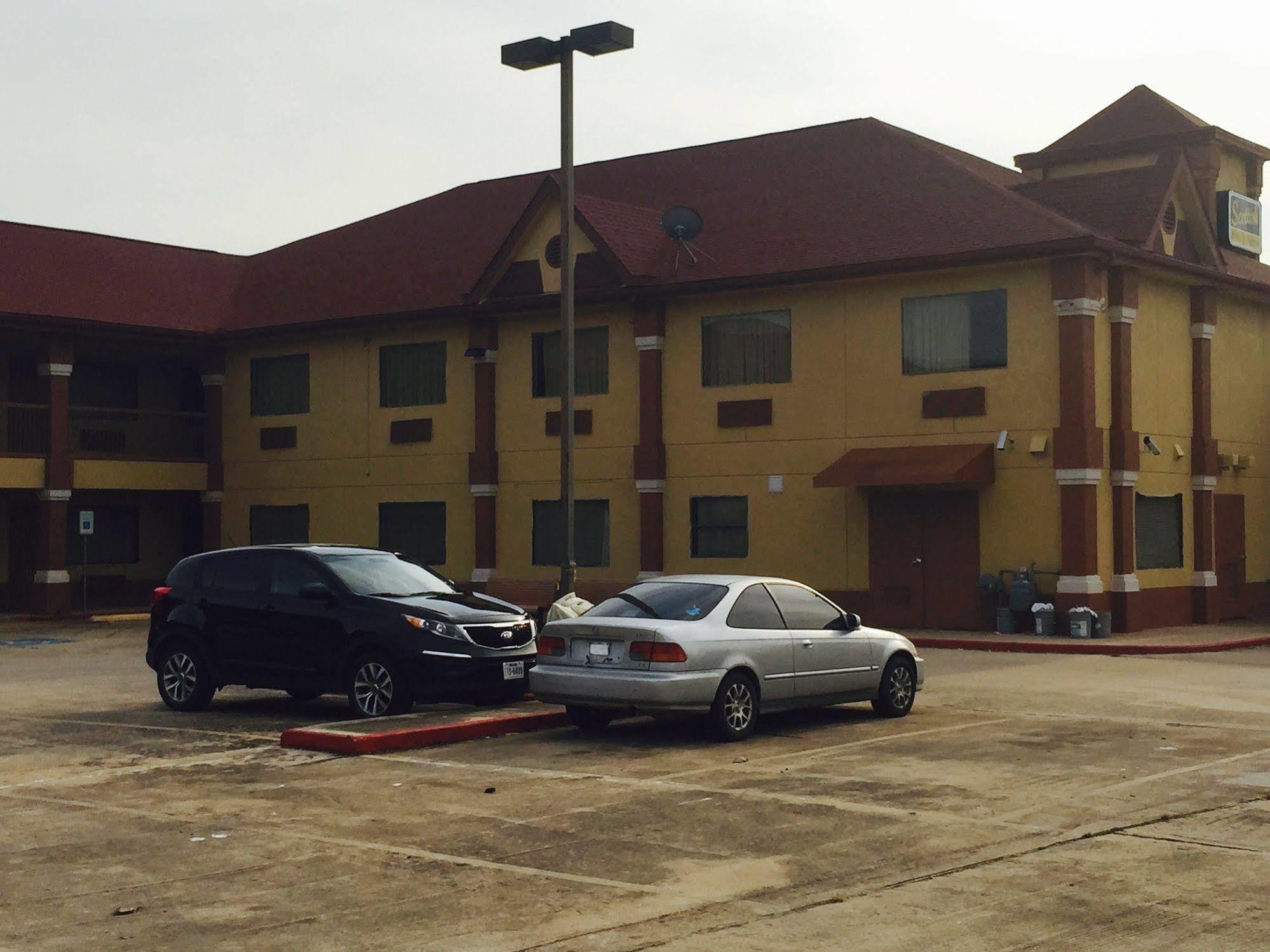 Scottish Inn & Suites Hobby Airport Houston Eksteriør billede
